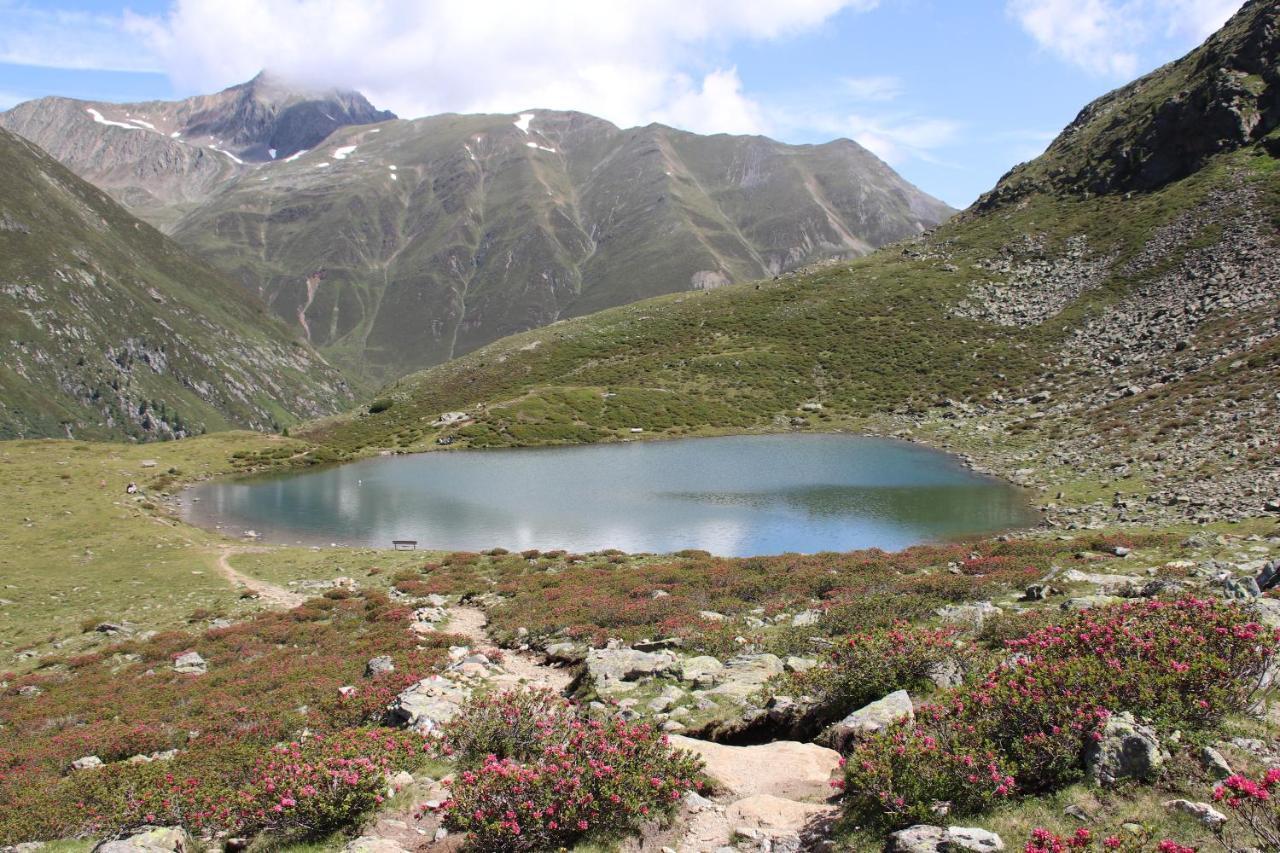 Gaestehaus Landhaus Tyrol กรีส อิม เซลเรน ภายนอก รูปภาพ